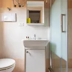 Sarpi Studio Apartment Self Check In *
